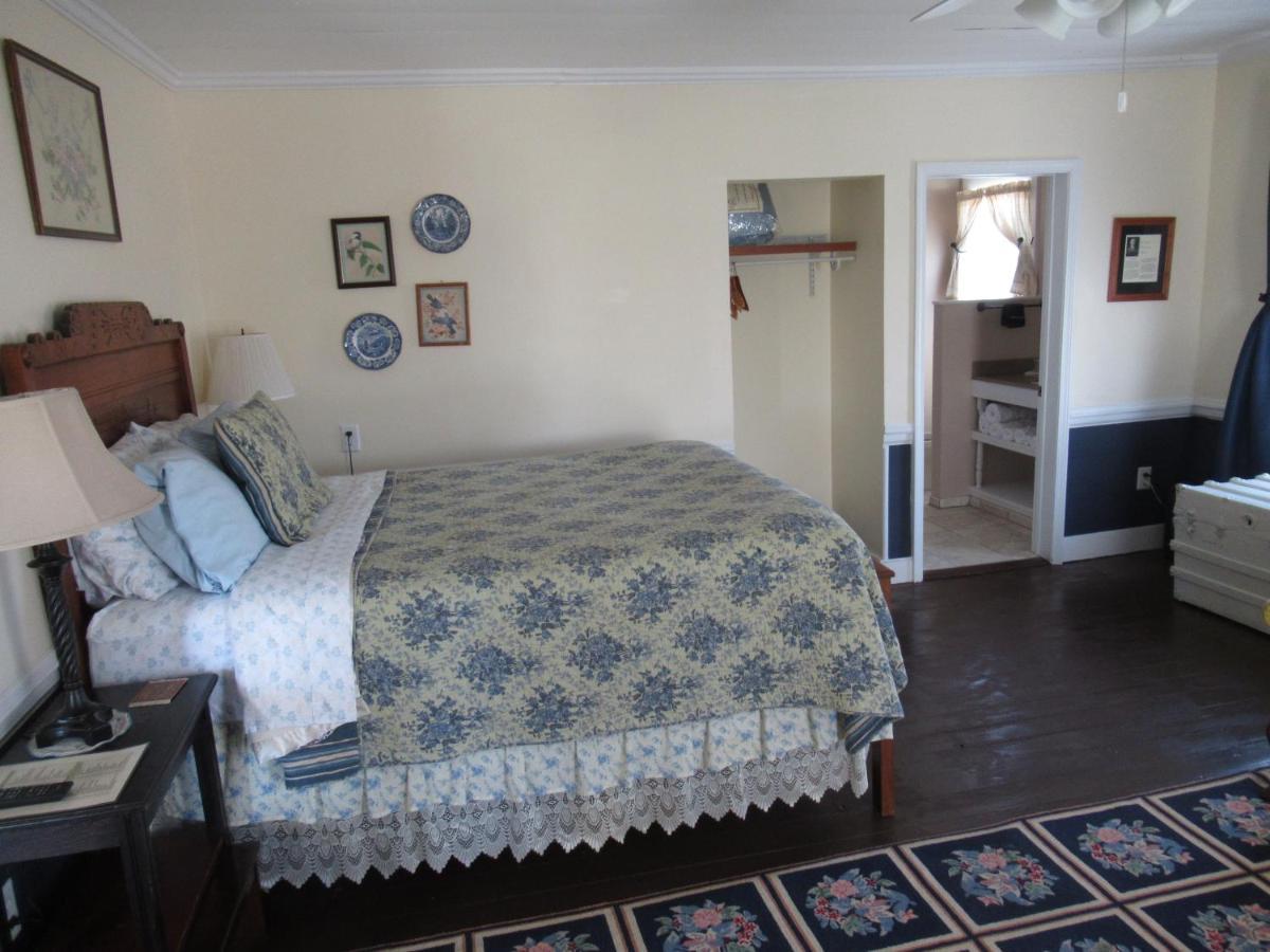 Carrier Houses Bed & Breakfast Rutherfordton Eksteriør billede