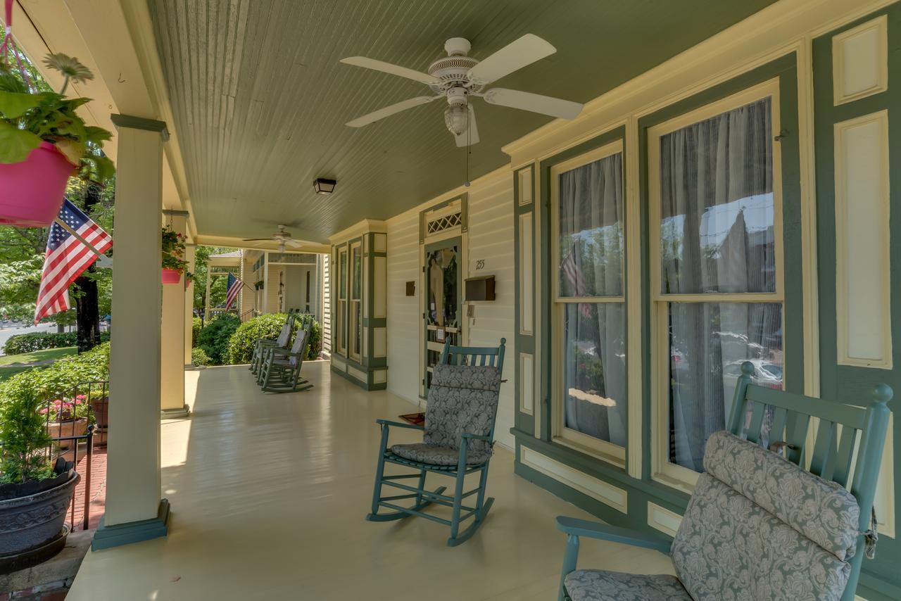 Carrier Houses Bed & Breakfast Rutherfordton Eksteriør billede